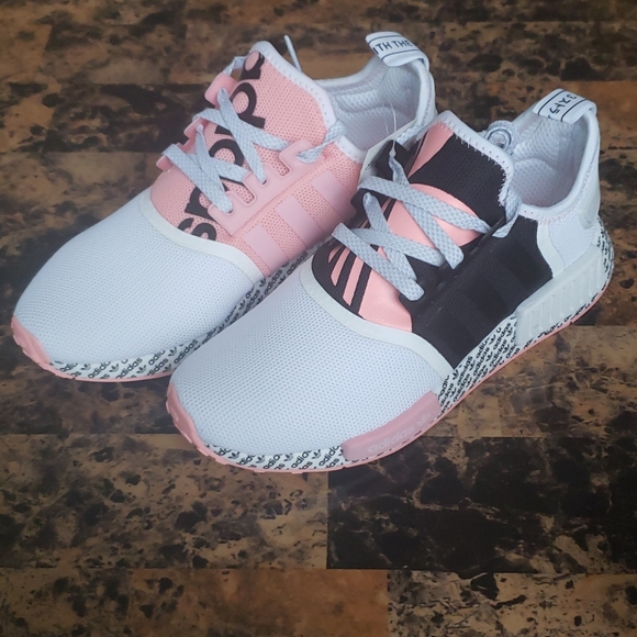 Rare Adidas NMD R1 White/Pink/Black NWT - Picture 4 of 16